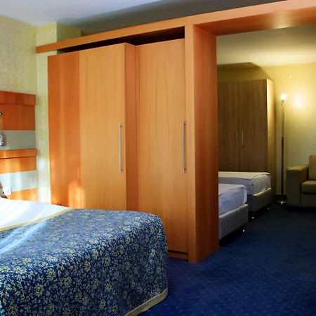 Hotel Burcman